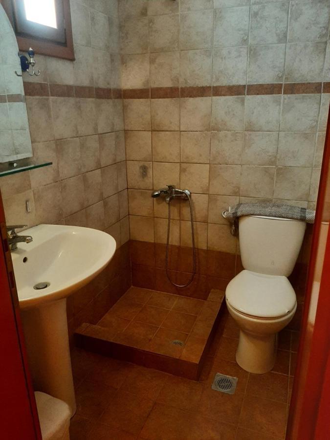 Hotel Kosmas 萨尔蒂 外观 照片