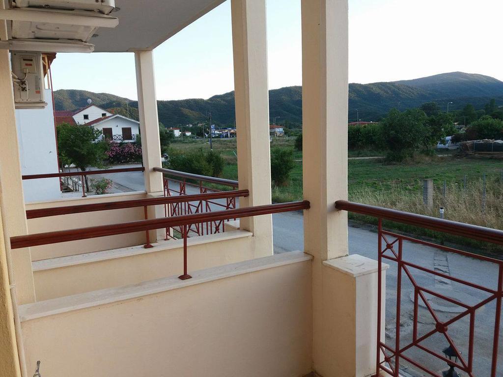 Hotel Kosmas 萨尔蒂 外观 照片